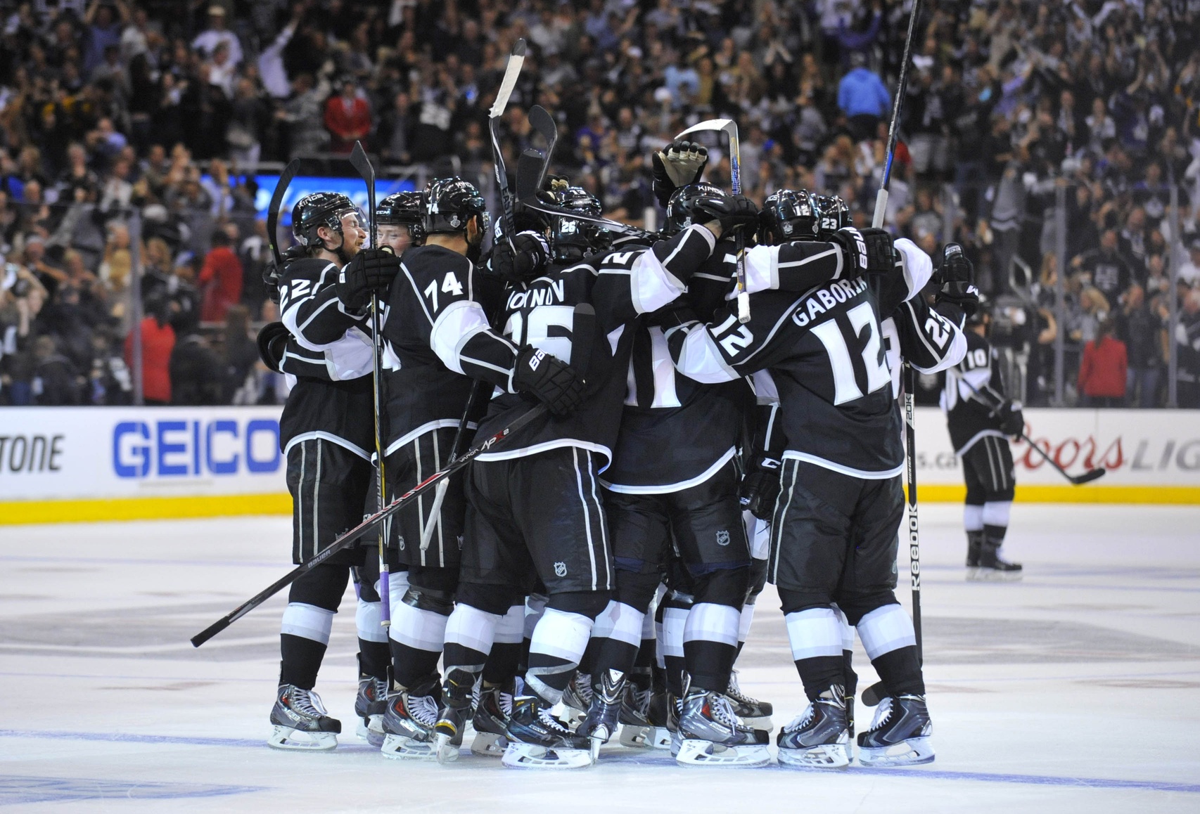 Kings win the Stanley Cup with double OT win over Rangers