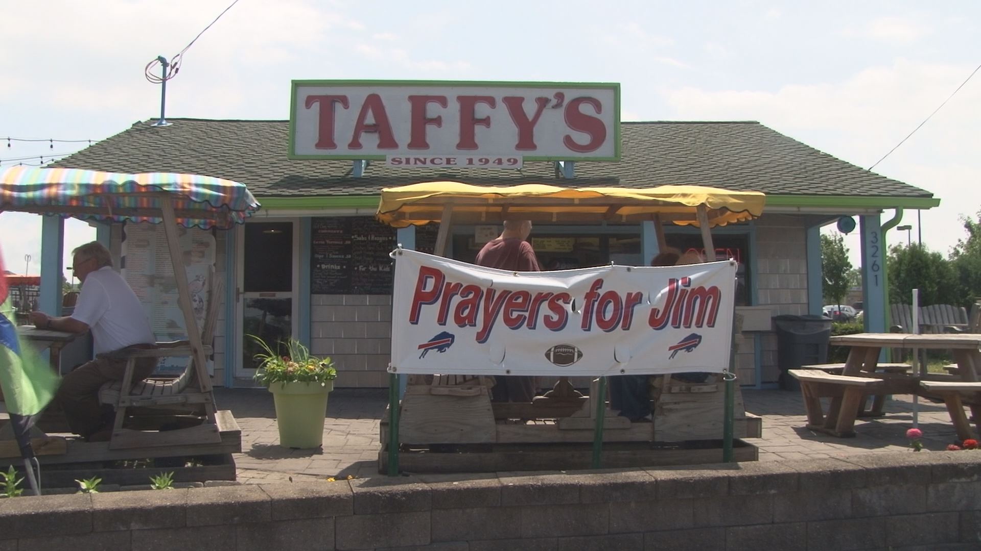 Unique Eats at Taffy's