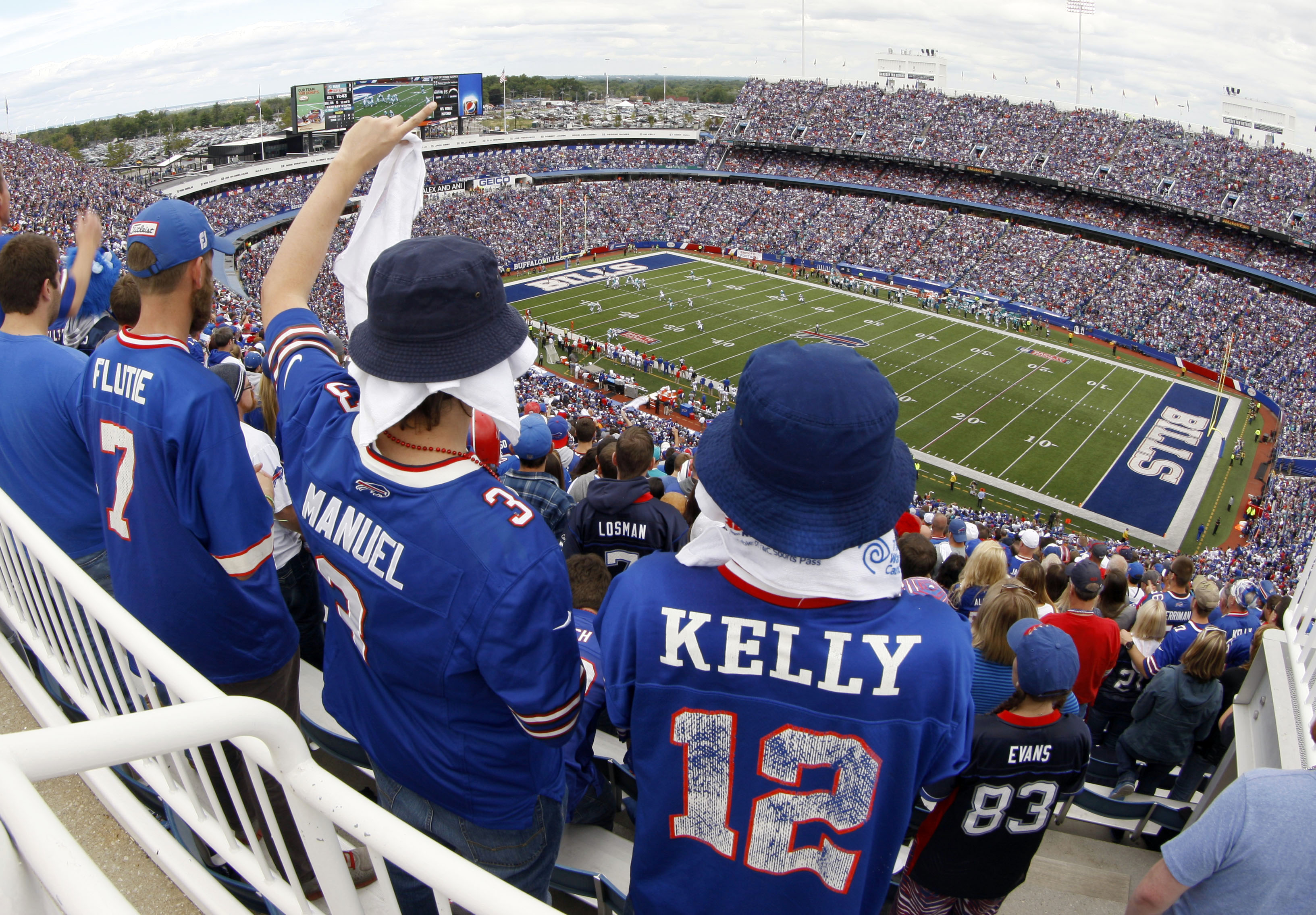 FCC votes to lift sports blackout rule