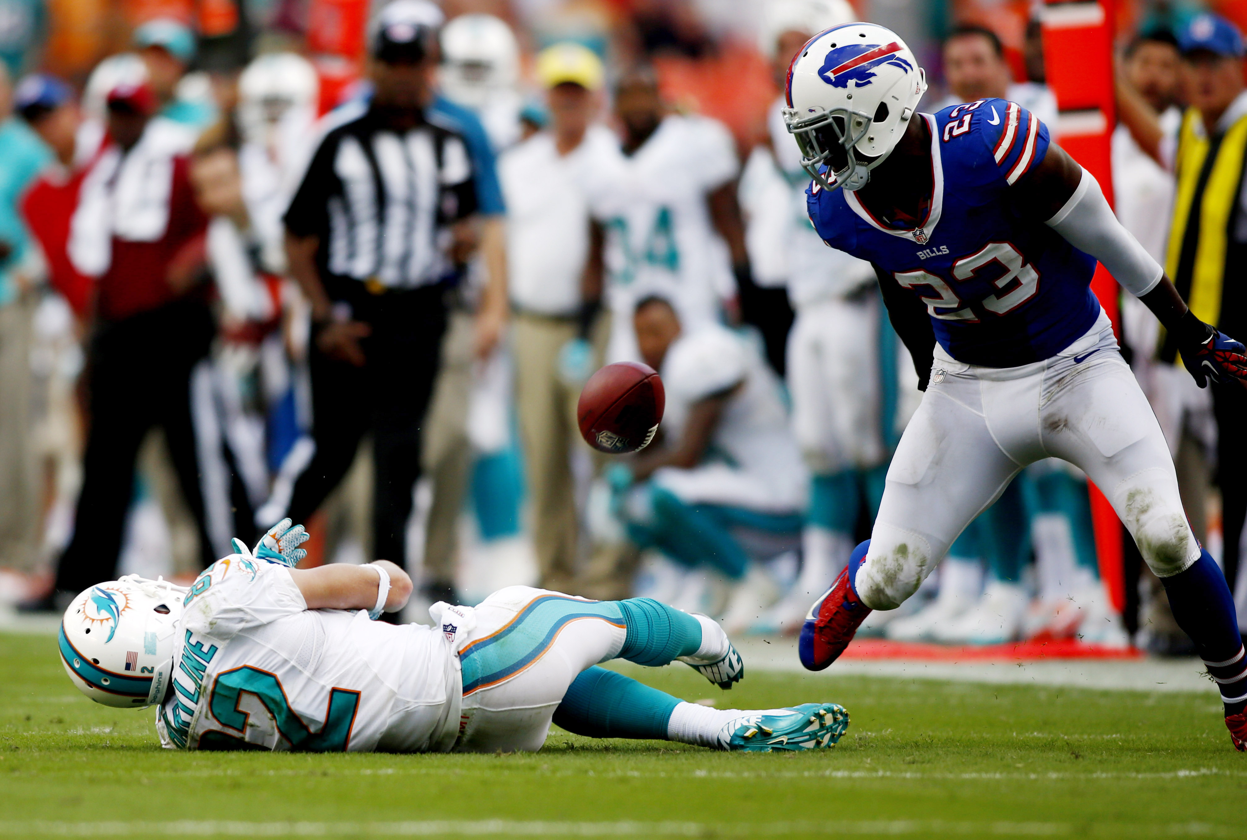 Bills release safety Aaron Williams