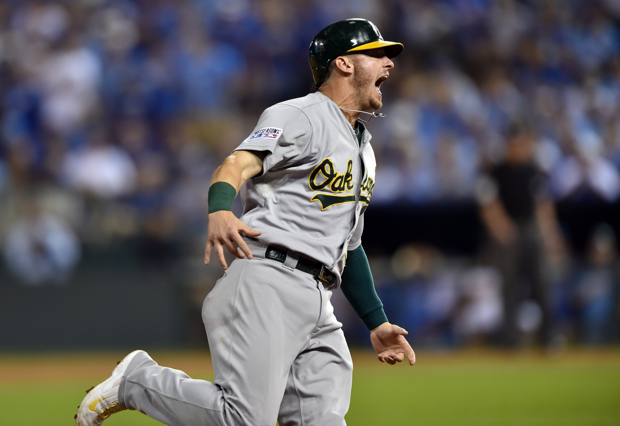 Blue Jays acquire All-Star Josh Donaldson from Oakland
