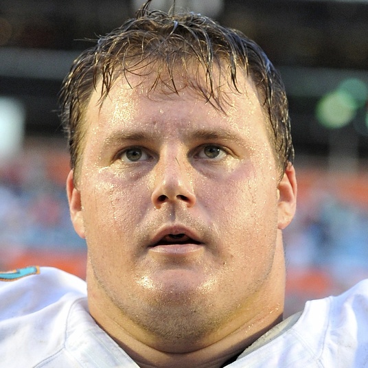 Richie Incognito signs with Buffalo: Bills owner Terry Pegula statement -  The Phinsider