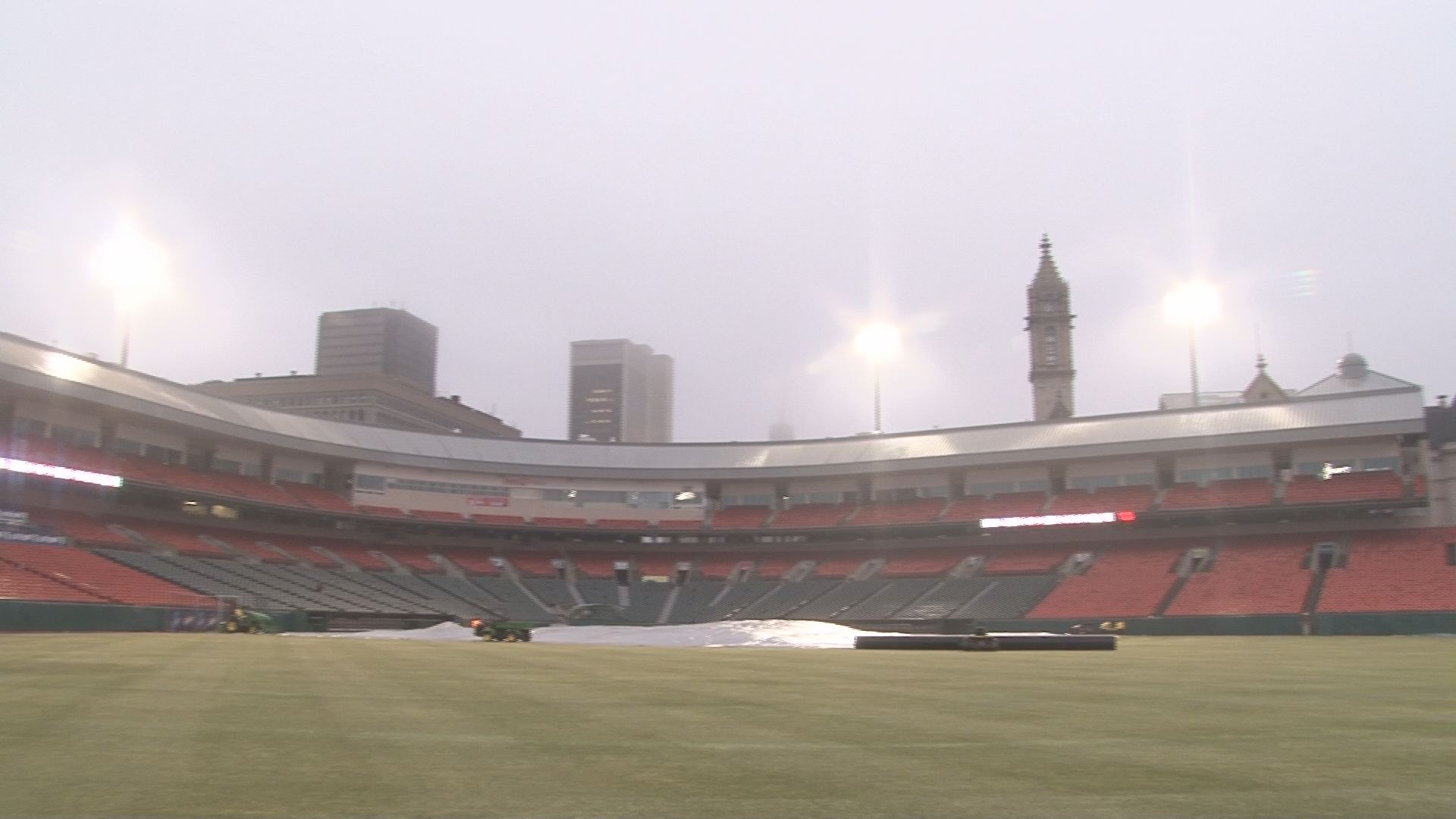 Baseball takes on a culinary flair as Buffalo 'Wings' host the Rochester ' Plates