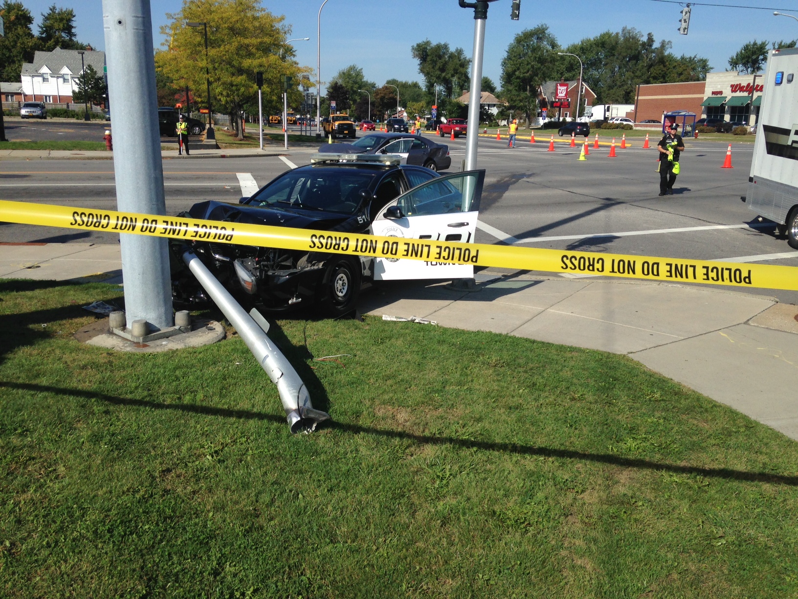 Town of Tonawada Police officer involved in crash