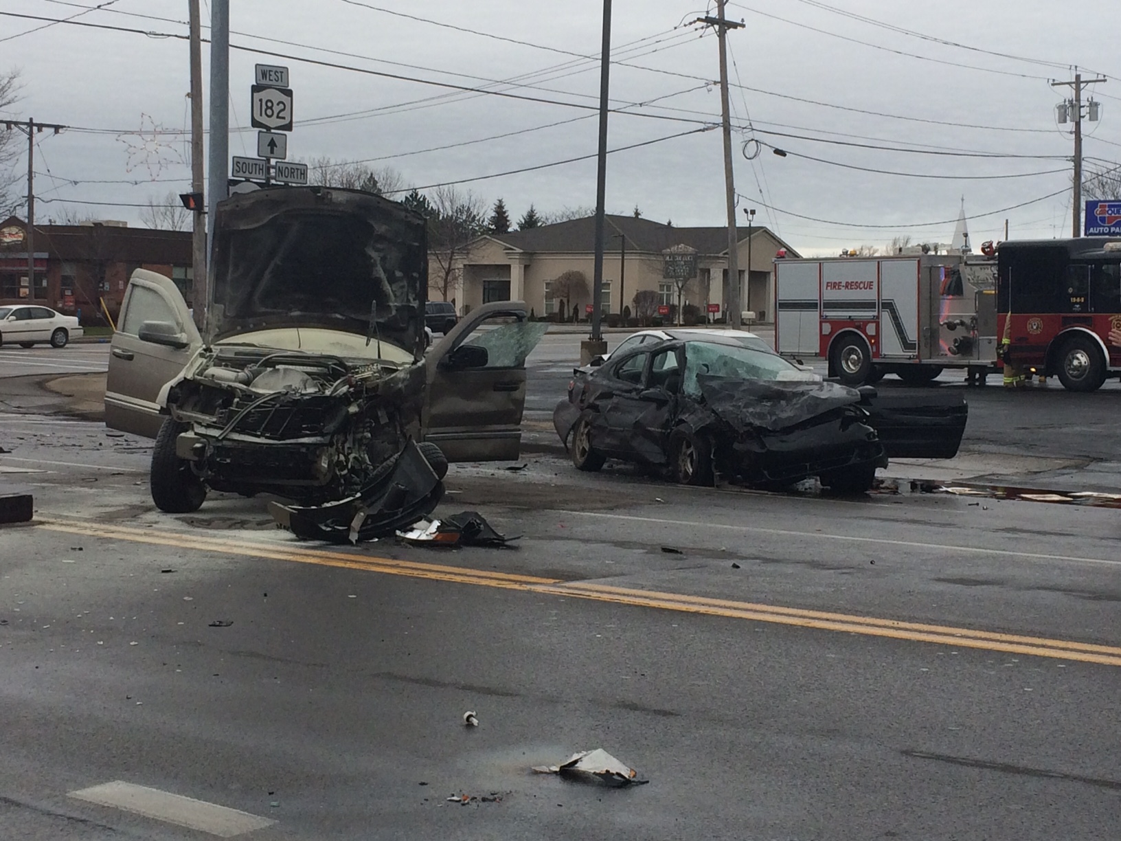 Three car accident in Niagara Falls