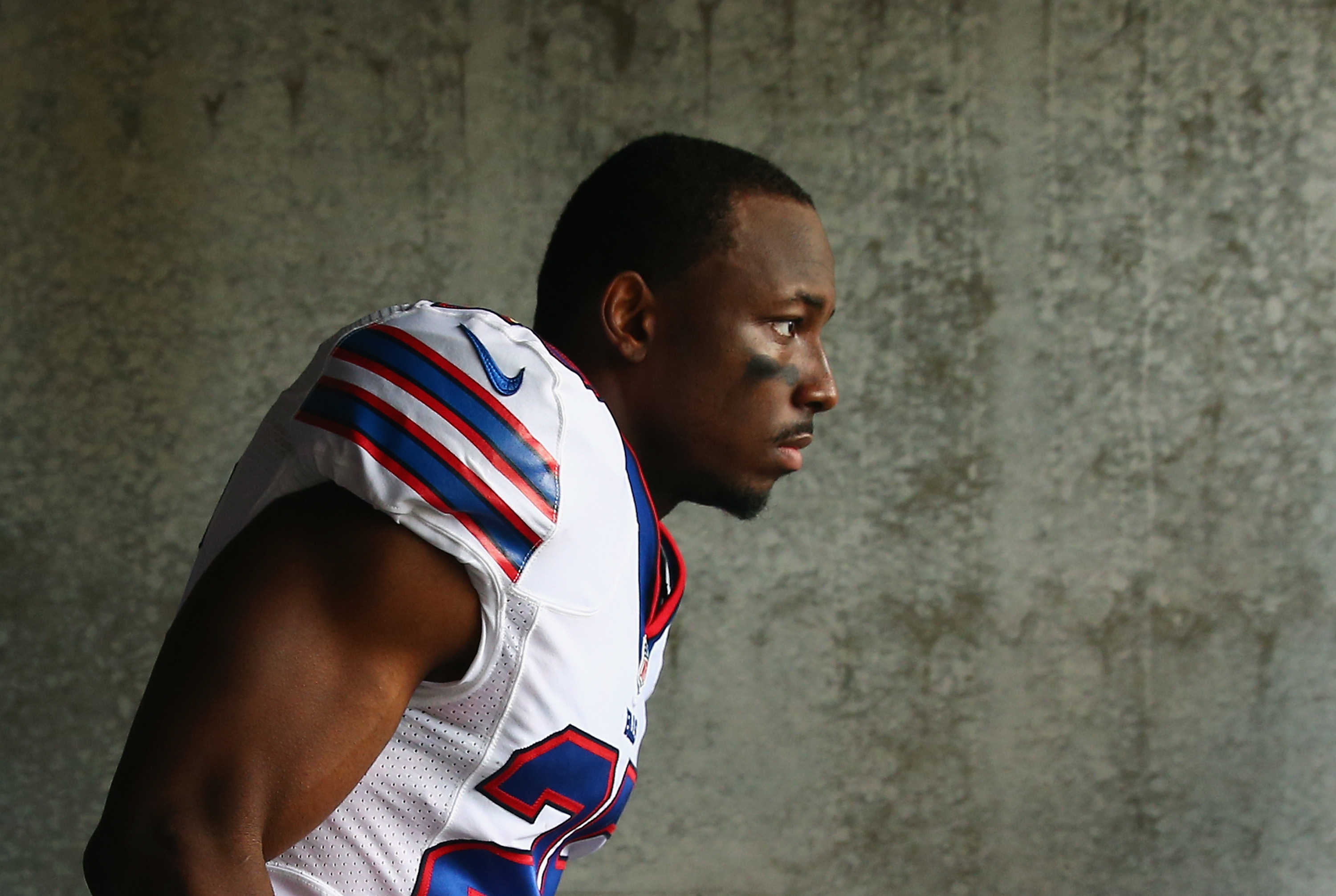 Lesean mccoy bills on sale shirt