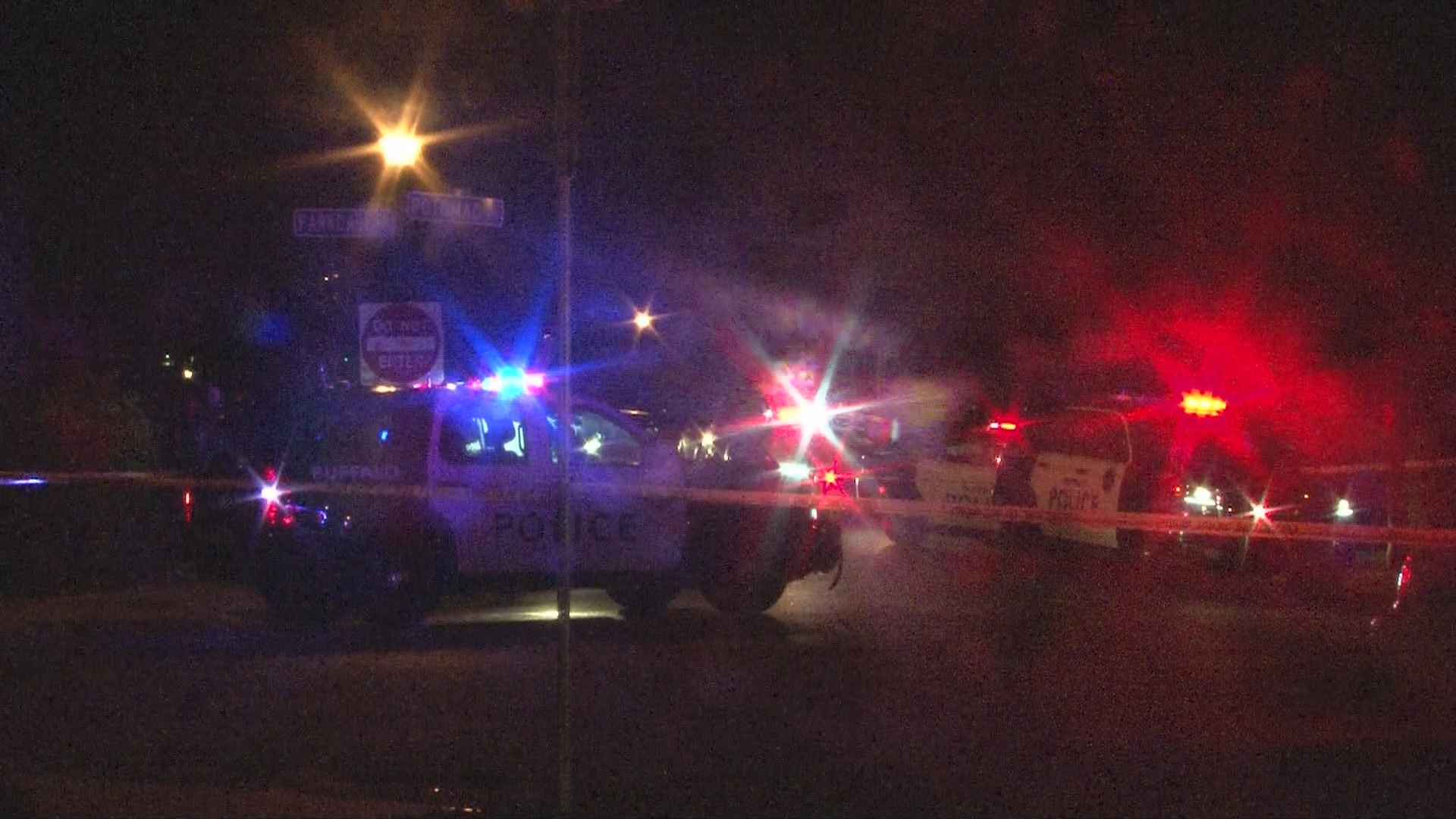 Police investigate double shooting on city's west side | wgrz.com